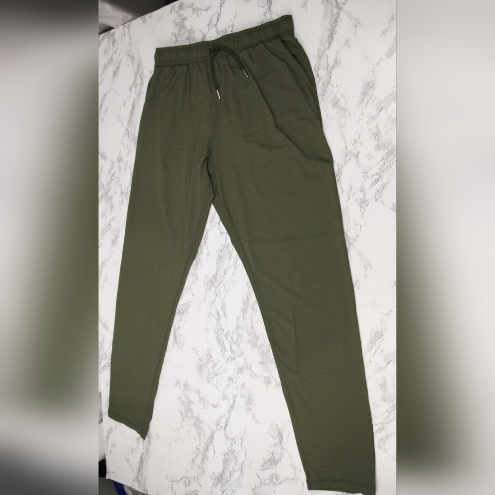 Green Zyia Joggers Size Medium - Picture 9 of 9